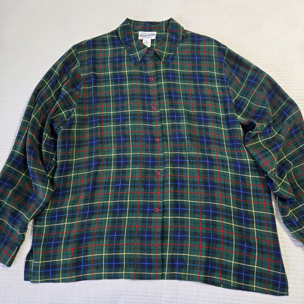 Women's Pendleton Tartan Plaid Button Front Top Silk Green Size 18 Long Sleeve